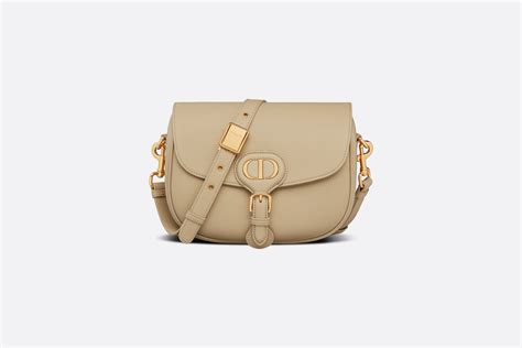 mittelgrosse dior bobby tasche|Mittelgroße Dior Bobby Tasche Boxcalf in Beige .